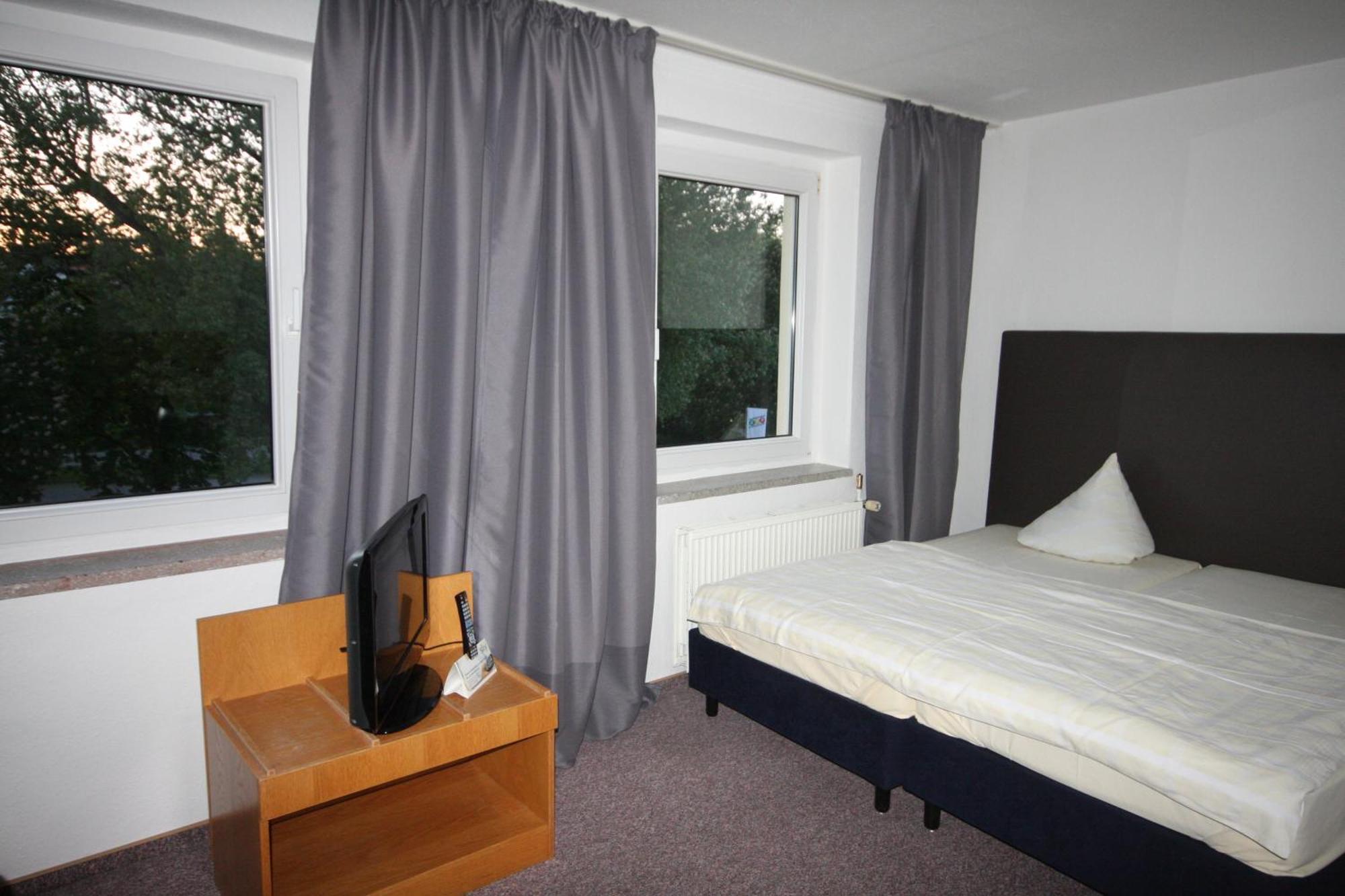Guest house Sl'otel Budget 3*