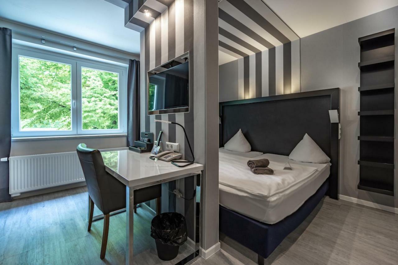 Sl'otel Budget Guest house